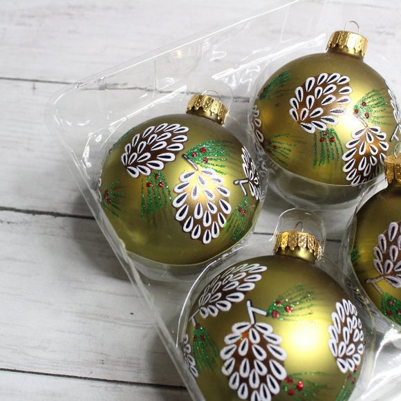 Victorian Christmas Tree Ornament Lot of 4 Glass Bulbs Pinecones - Picture 1 of 6